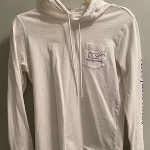 Vineyard vines hooded long sleeve